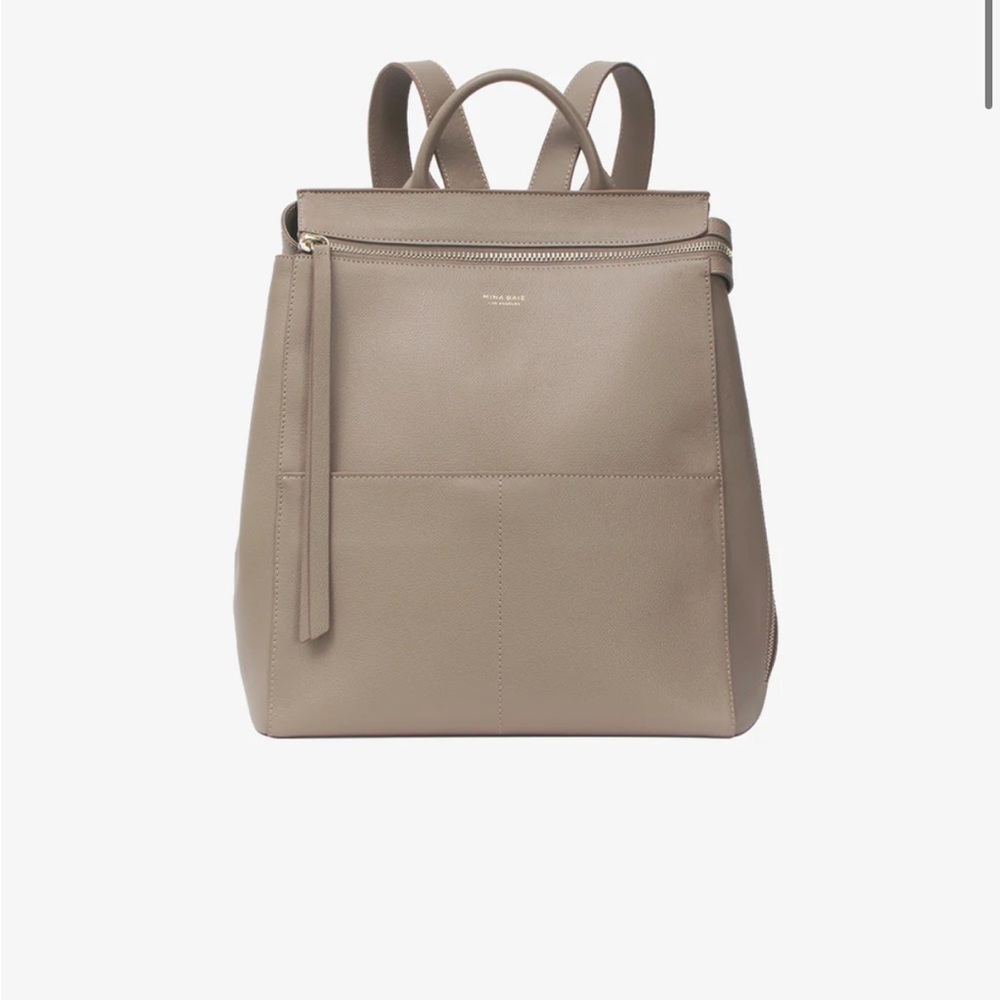 Mina Baie Midi Leather Backpack in Desert with Shoulder Strap